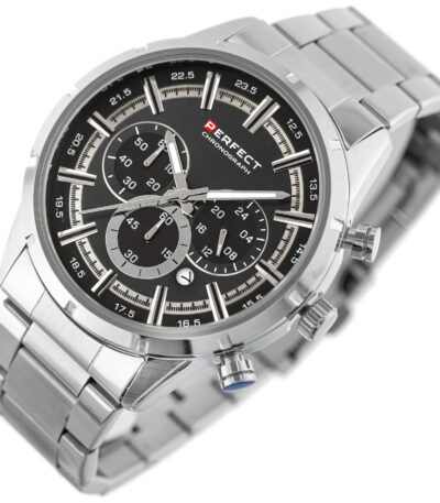 Stylový kovový pásek posouvá tyto pánské hodinky na vyžší level